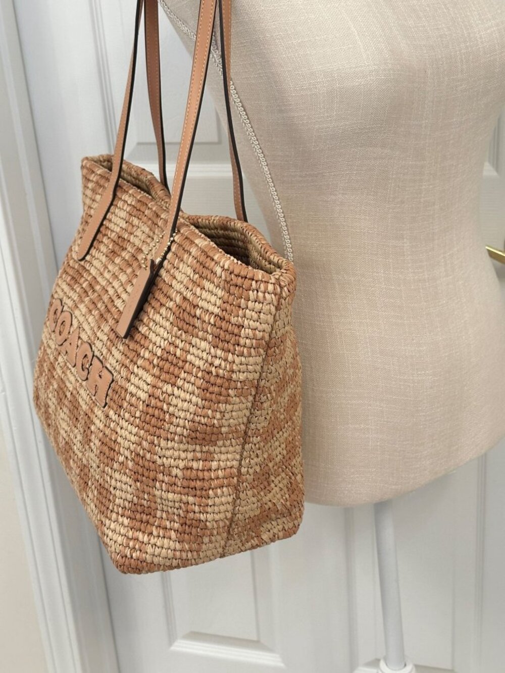 Coach City Tote Gingham Print Woven Straw and Smooth Tan Leather Trim CES22 NWT - Picture 2 of 12